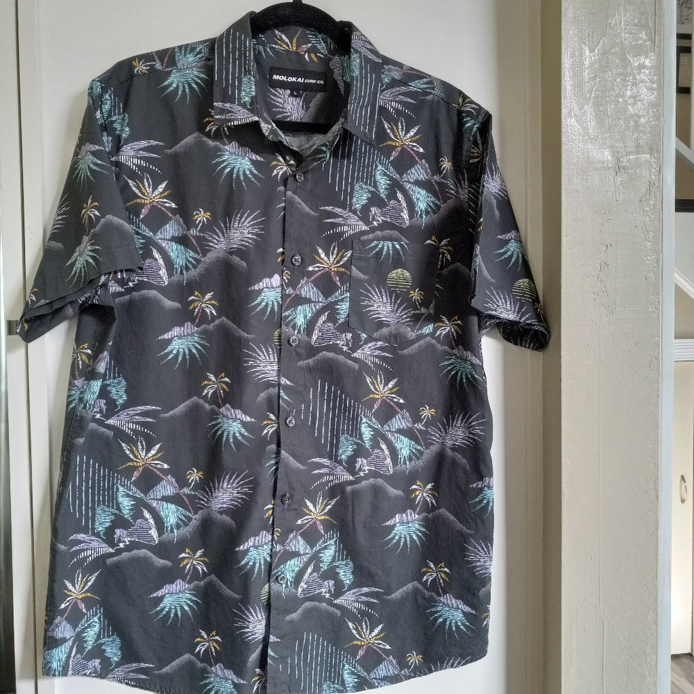 Molokai surf co. Plam Tree Floral Camp Shirt